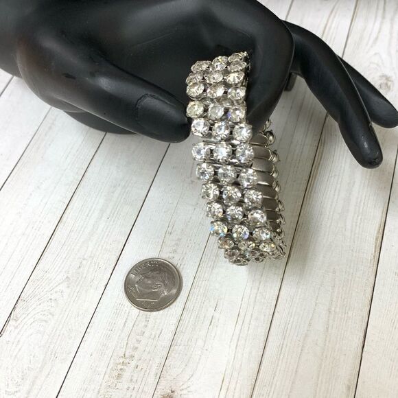 VTG Accordion Rhinestone Stretch Bracelet - Picture 1 of 2